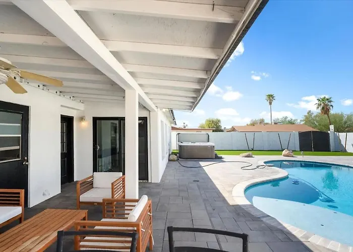 Holiday home Rock And Glam Paradise Mesa